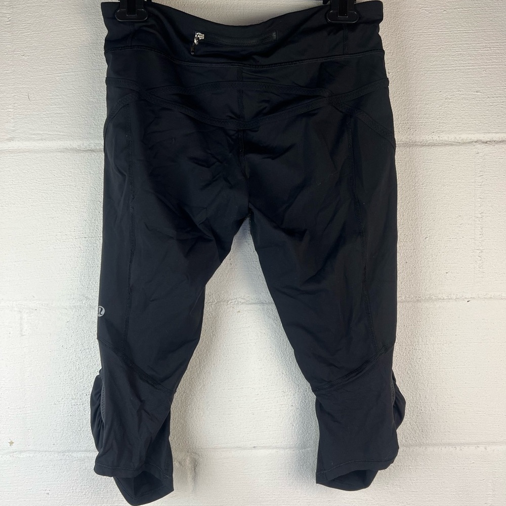 Lululemon Run For Your Life Crop Ruched Leggings, 8 - Picture 5 of 13